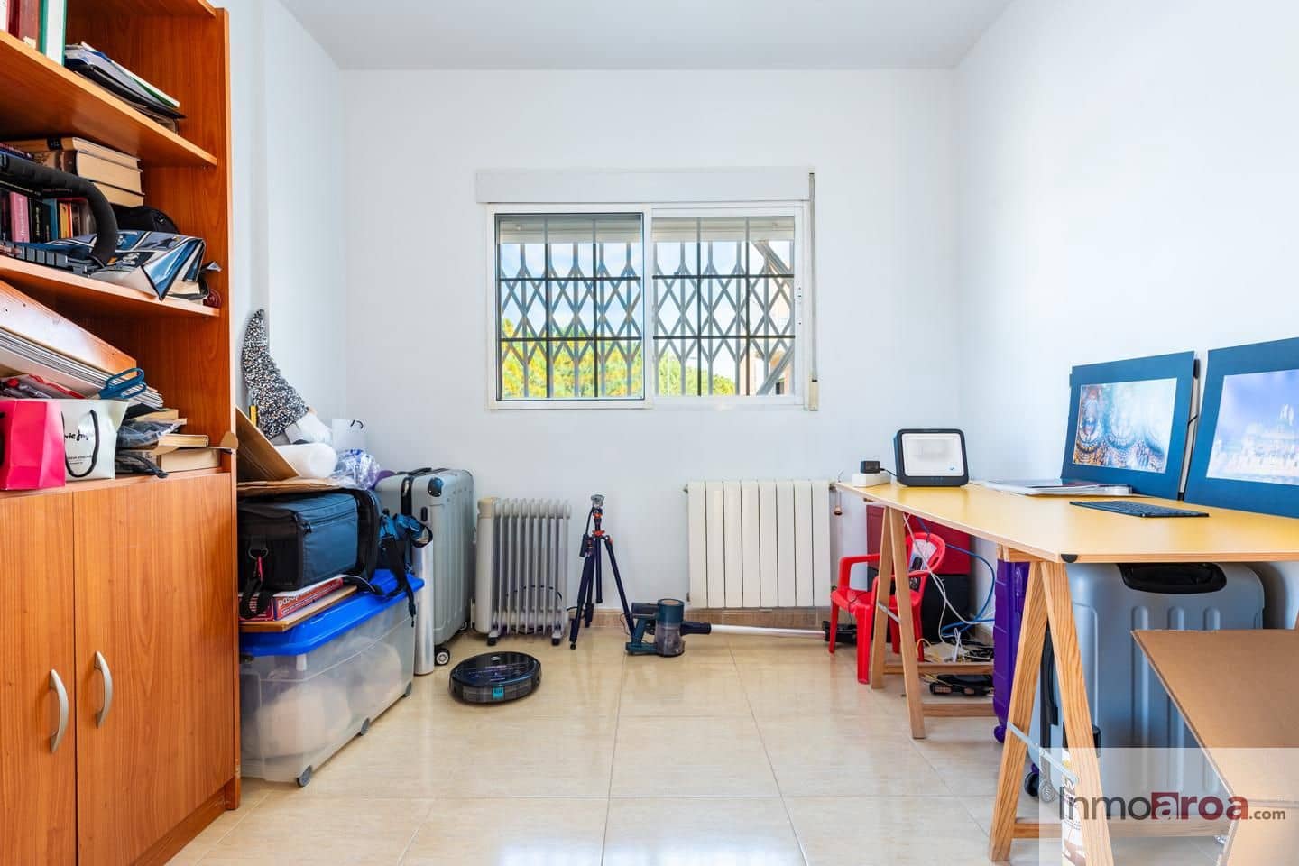 4 makuuhuone Huvila myytävänä paikassa Betera mukana 
autotalli - 440 000 € (Ref: 9587992)