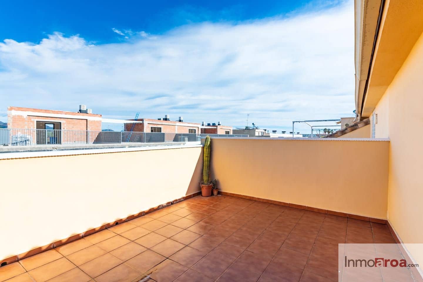 4 makuuhuone Huvila myytävänä paikassa Betera mukana 
autotalli - 440 000 € (Ref: 9587992)