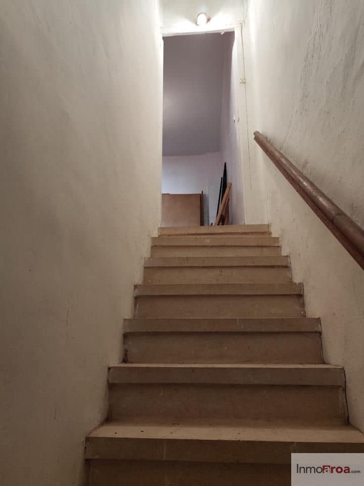 6 bedroom Villa for sale in Gatova - € 105,000 (Ref: 9729792)