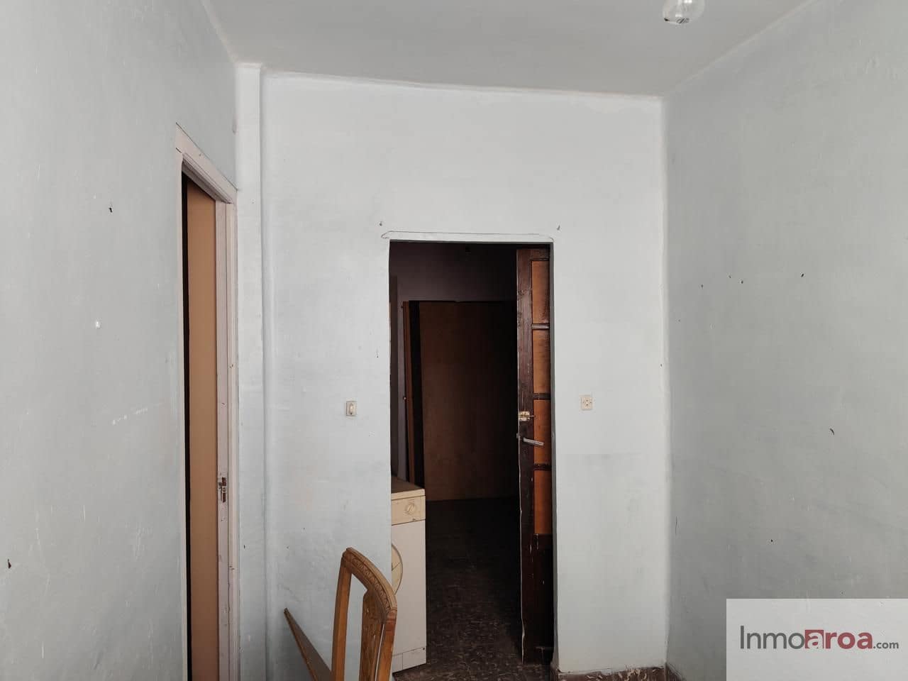 6 bedroom Villa for sale in Gatova - € 105,000 (Ref: 9729792)