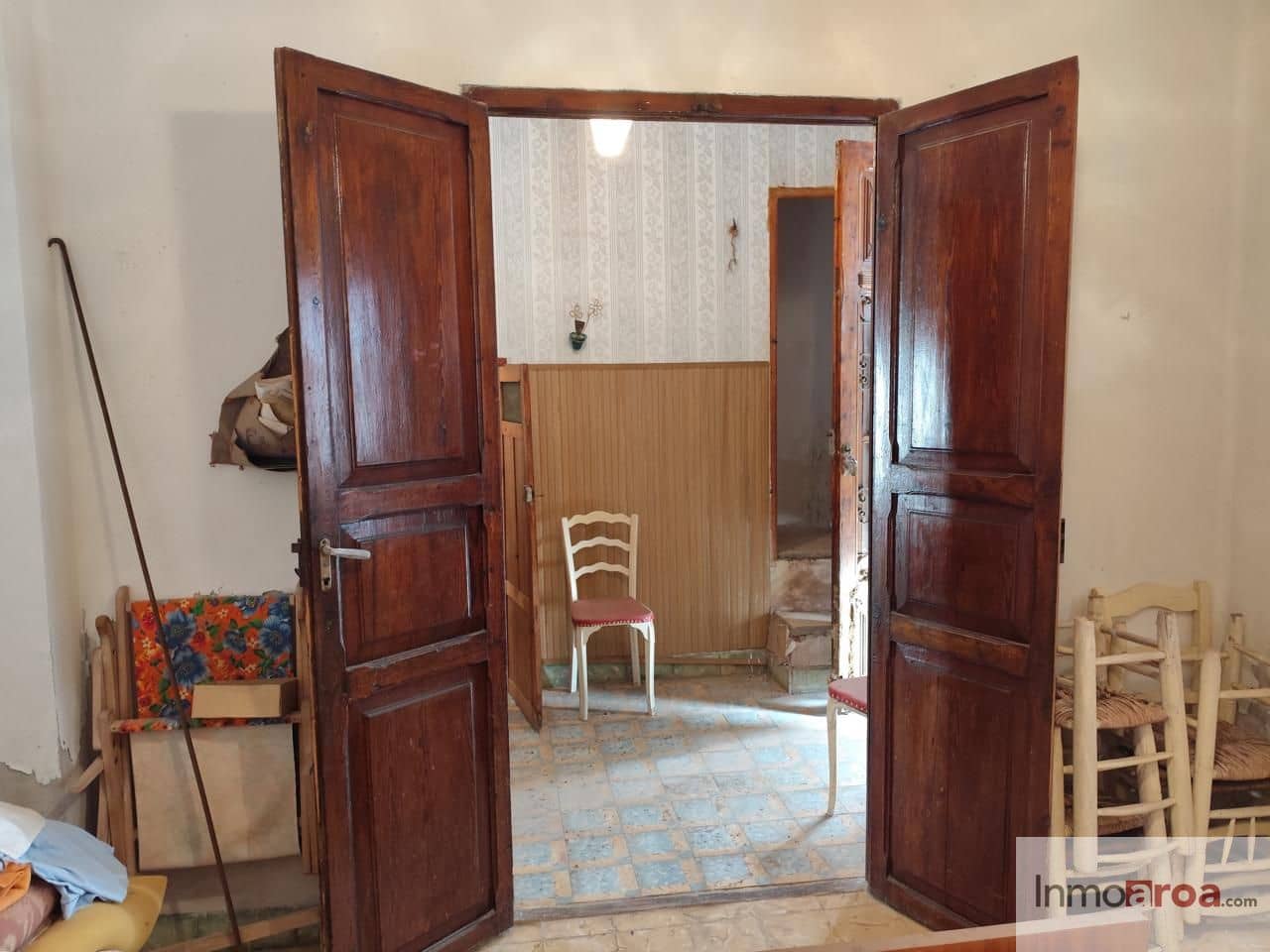 6 bedroom Villa for sale in Gatova - € 105,000 (Ref: 9729792)