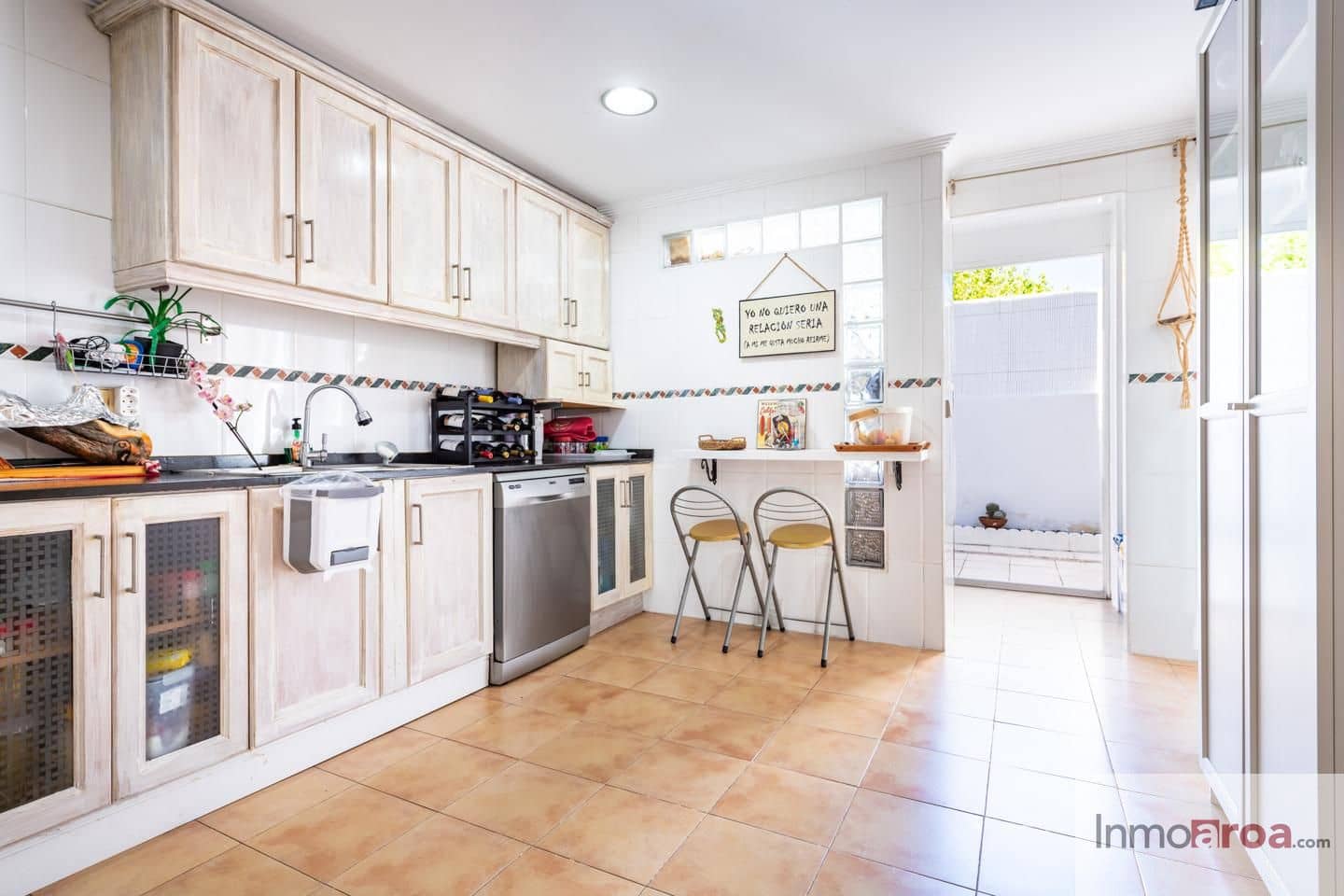 4 bedroom Villa for sale in Betera with pool garage - € 475,000 (Ref: 9734098)