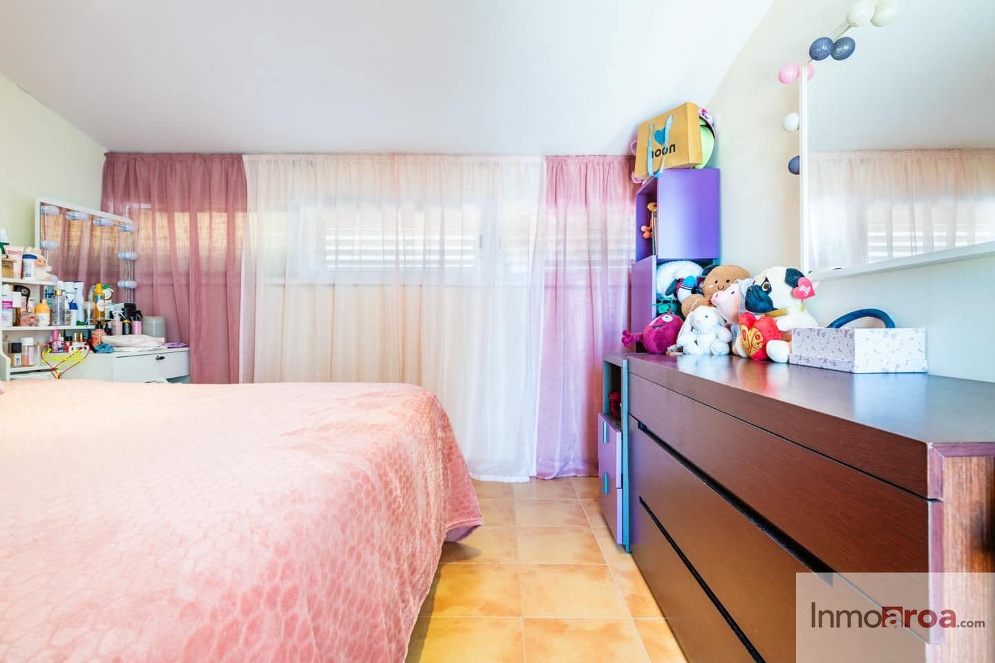 4 bedroom Villa for sale in Betera with pool garage - € 475,000 (Ref: 9734098)