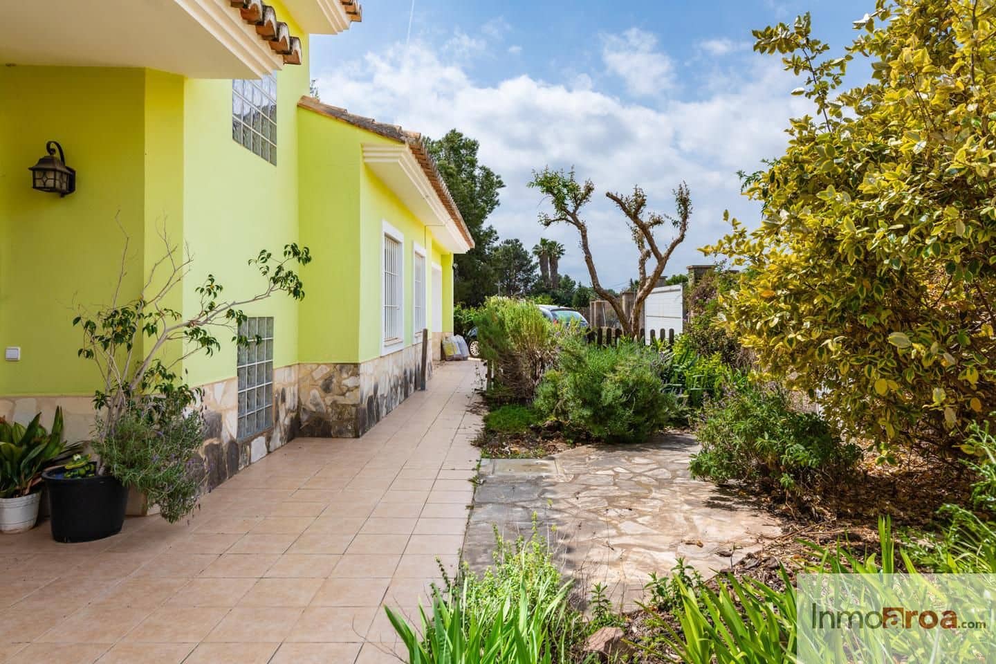 Chalet de 4 habitaciones en Bétera en venta con piscina garaje - 650.000 € (Ref: 9798395)