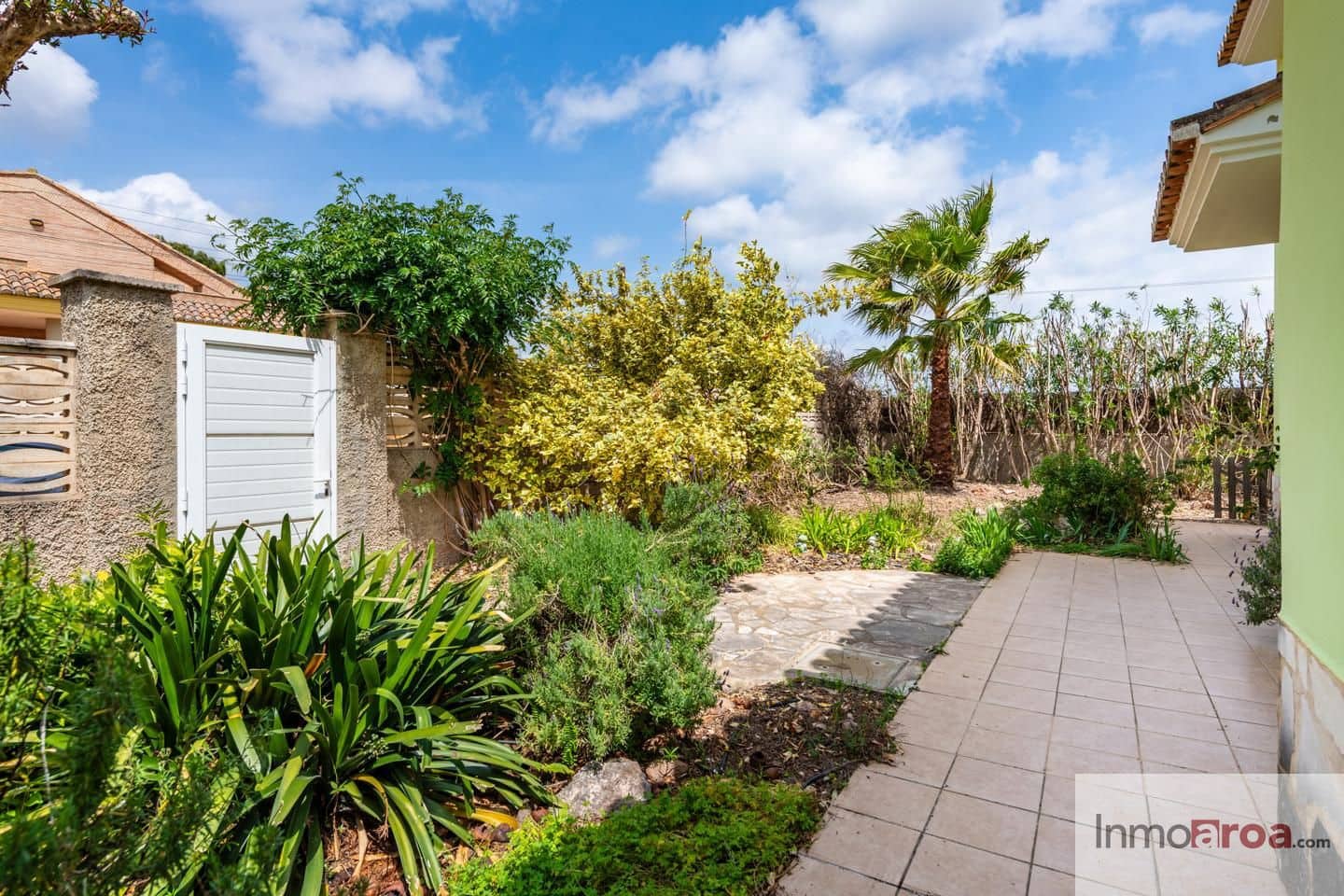 Chalet de 4 habitaciones en Bétera en venta con piscina garaje - 650.000 € (Ref: 9798395)