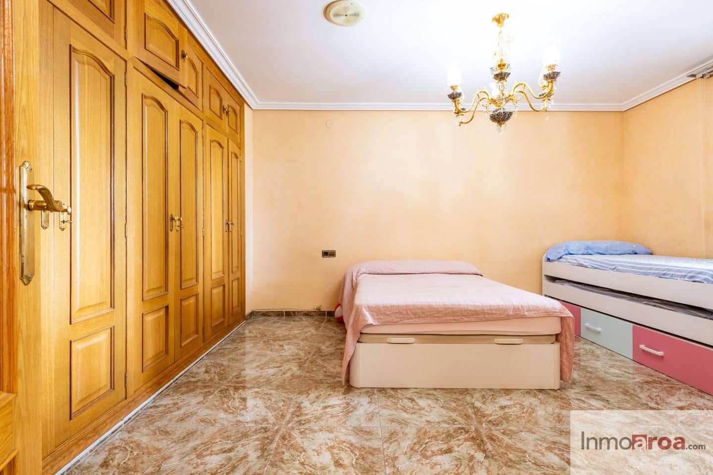 5 quarto Moradia para venda em L'Eliana com piscina garagem - 1 198 000 € (Ref: 9815149)