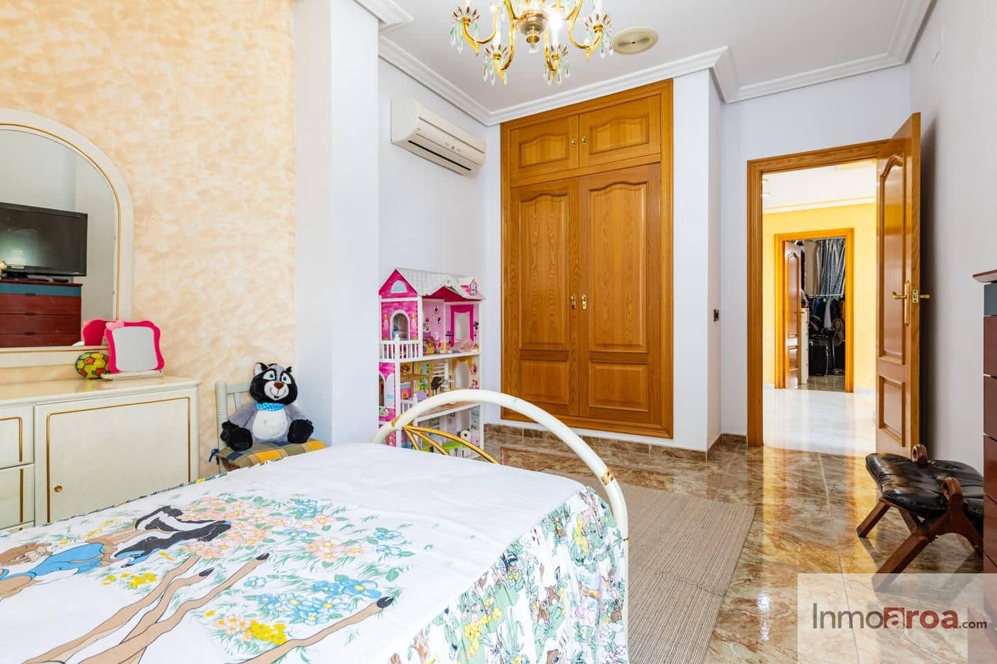 5 quarto Moradia para venda em L'Eliana com piscina garagem - 1 198 000 € (Ref: 9815149)