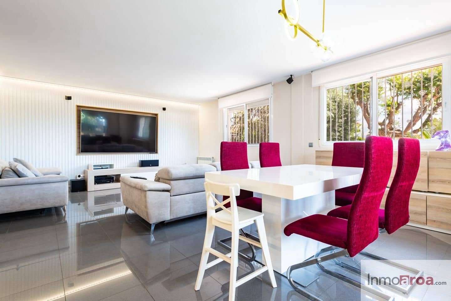 4 soveværelse Villa til salg i Betera med swimmingpool garage - € 590.000 (Ref: 9825826)