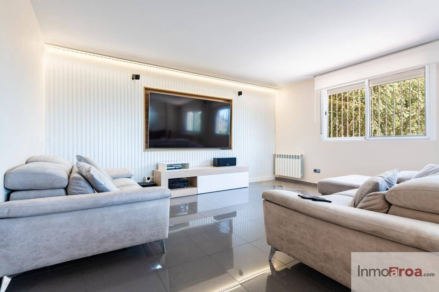 4 soveværelse Villa til salg i Betera med swimmingpool garage - € 590.000 (Ref: 9825826)