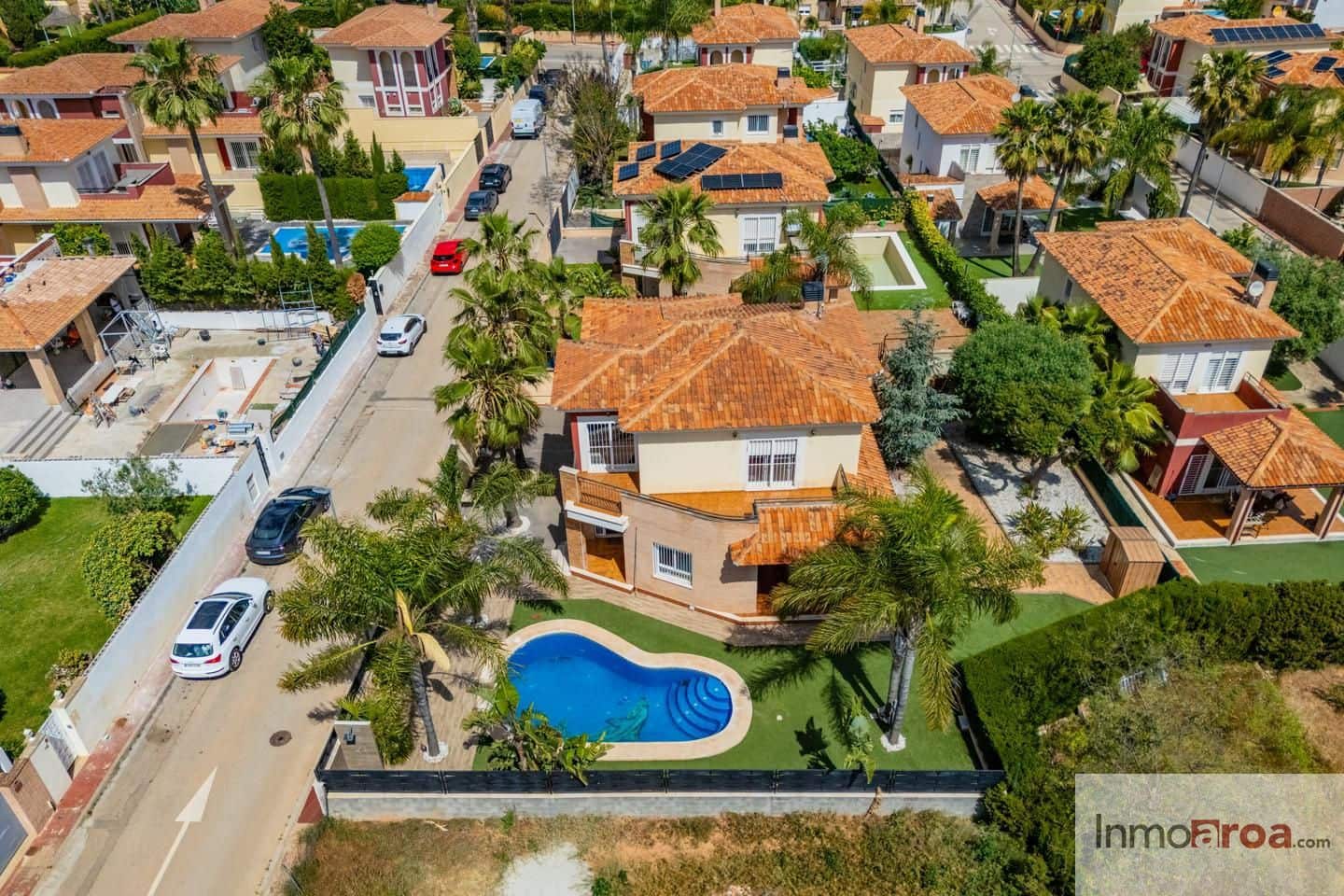 4 soveværelse Villa til salg i Betera med swimmingpool garage - € 590.000 (Ref: 9825826)