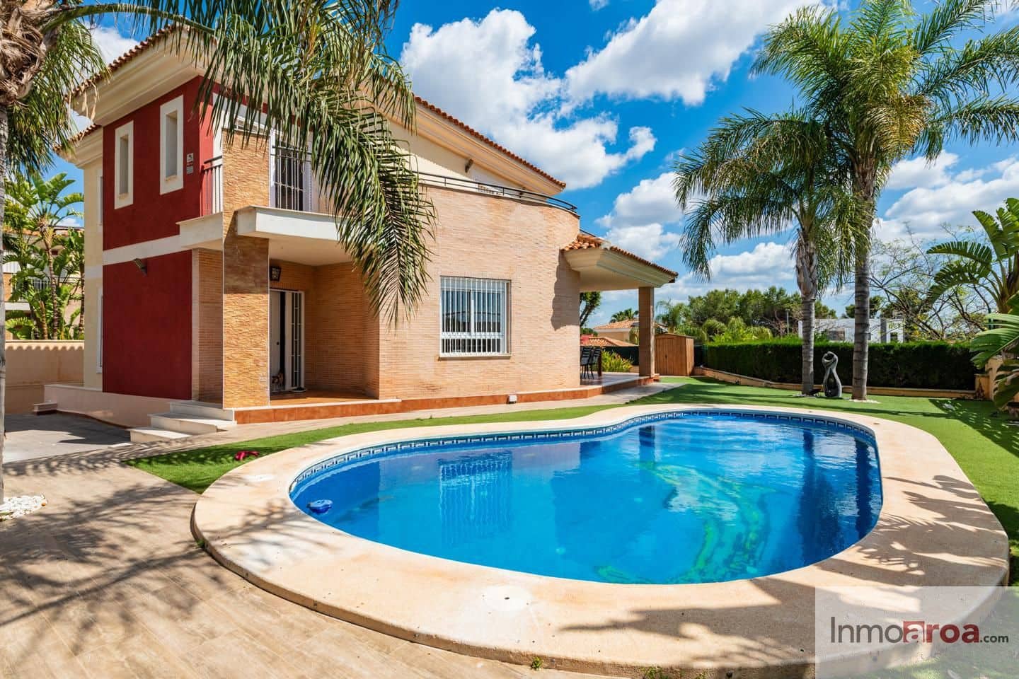 4 soveværelse Villa til salg i Betera med swimmingpool garage - € 590.000 (Ref: 9825826)