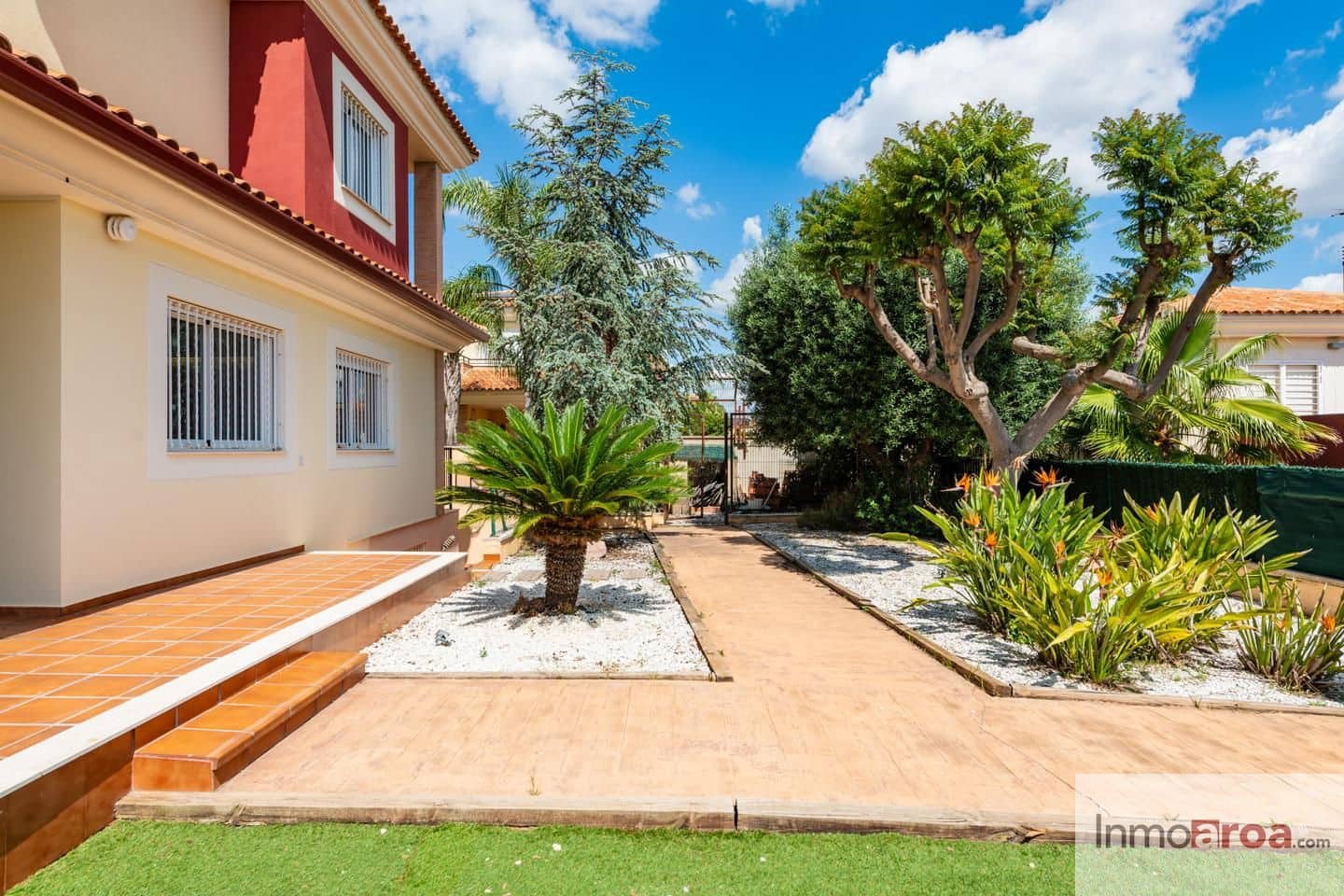 4 soveværelse Villa til salg i Betera med swimmingpool garage - € 590.000 (Ref: 9825826)