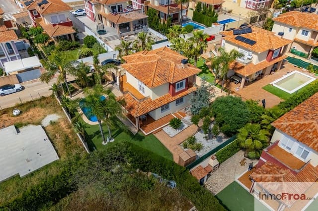 4 soveværelse Villa til salg i Bétera med swimmingpool garage - € 590.000 (Ref: 9825826)