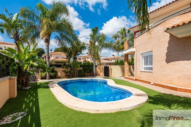 4 soveværelse Villa til salg i Bétera med swimmingpool garage - € 590.000 (Ref: 9825826)
