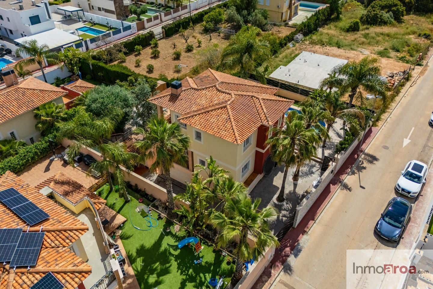 4 soveværelse Villa til salg i Betera med swimmingpool garage - € 590.000 (Ref: 9825826)