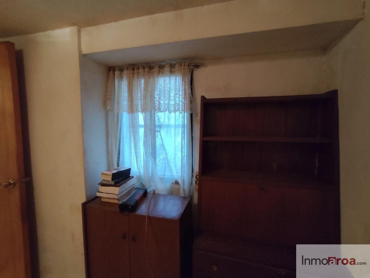 5 bedroom Villa for sale in Gatova with garage - € 80,000 (Ref: 9826140)