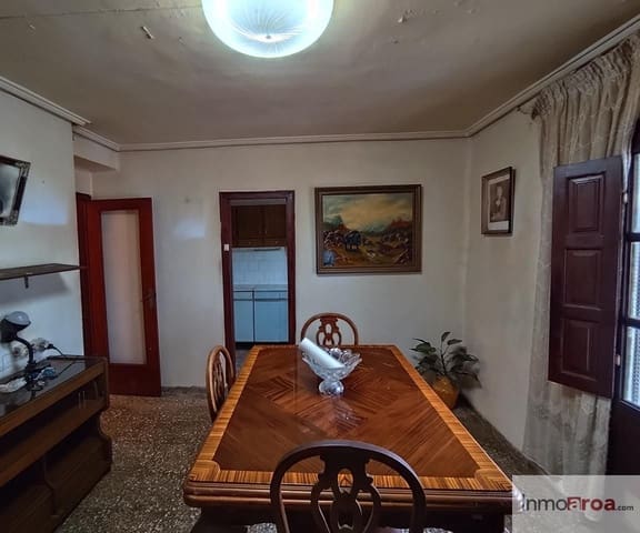 5 Zimmer Villa zu verkaufen in Gatova mit Garage - 80.000 € (Ref: 9826140)