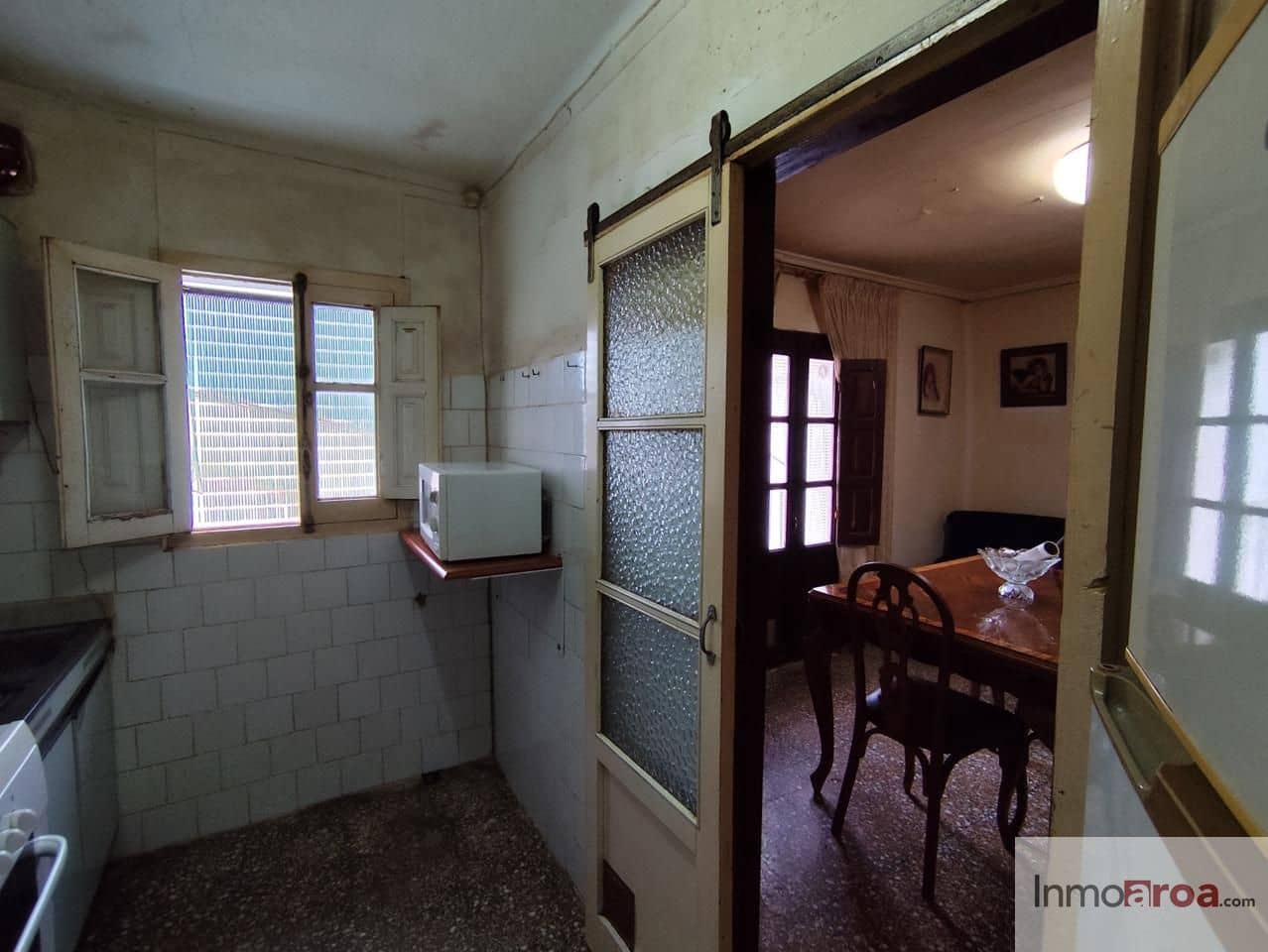 5 bedroom Villa for sale in Gatova with garage - € 80,000 (Ref: 9826140)