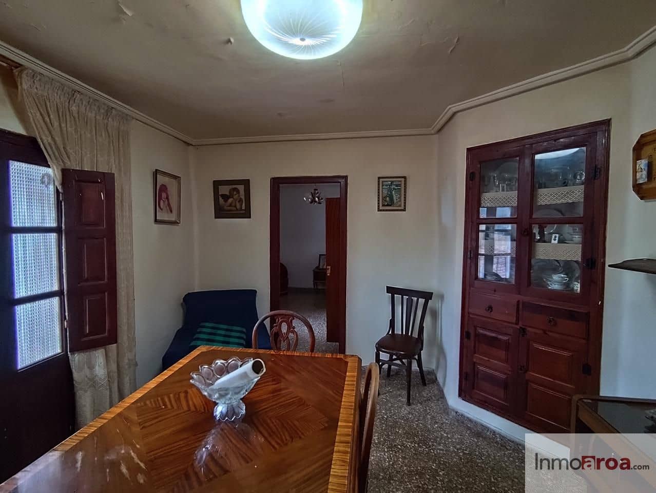 5 bedroom Villa for sale in Gatova with garage - € 80,000 (Ref: 9826140)