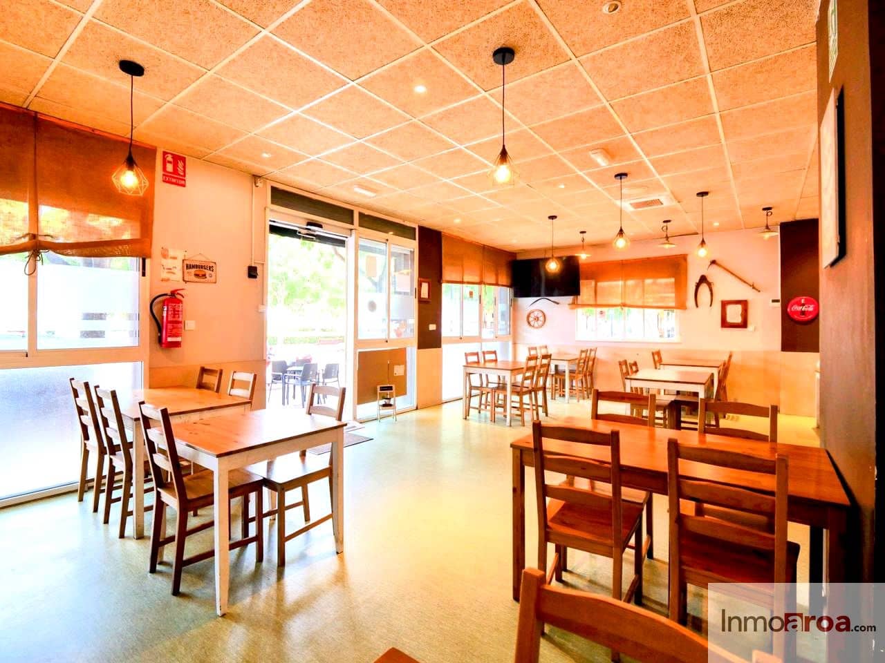 4 bedroom Business for rent in Valencia city - € 4,500 (Ref: 9834861)