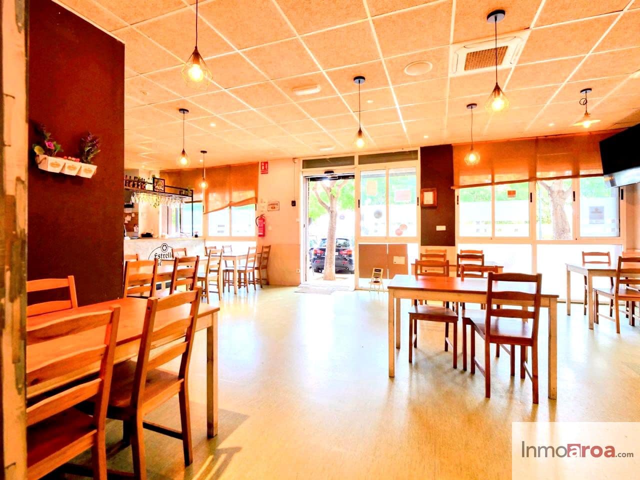 4 bedroom Business for rent in Valencia city - € 4,500 (Ref: 9834861)