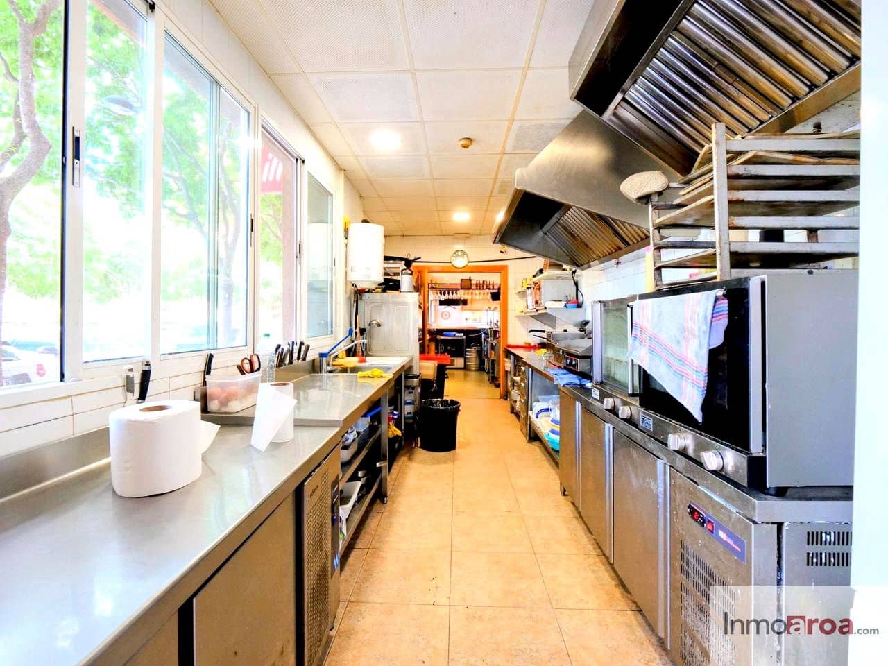 4 bedroom Business for rent in Valencia city - € 4,500 (Ref: 9834861)