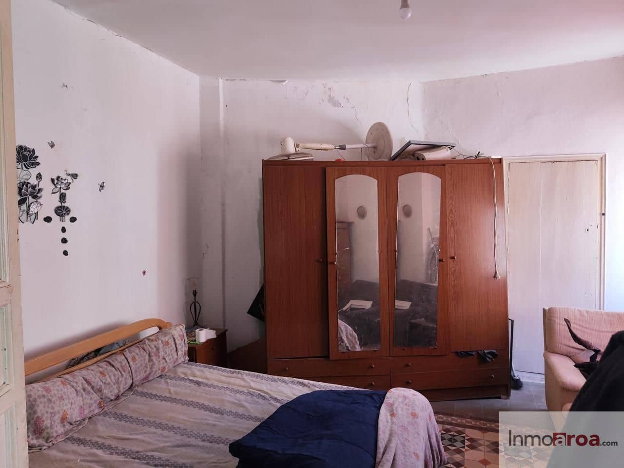 4 bedroom Villa for sale in Casas-Ibanez - € 139,000 (Ref: 9856274)