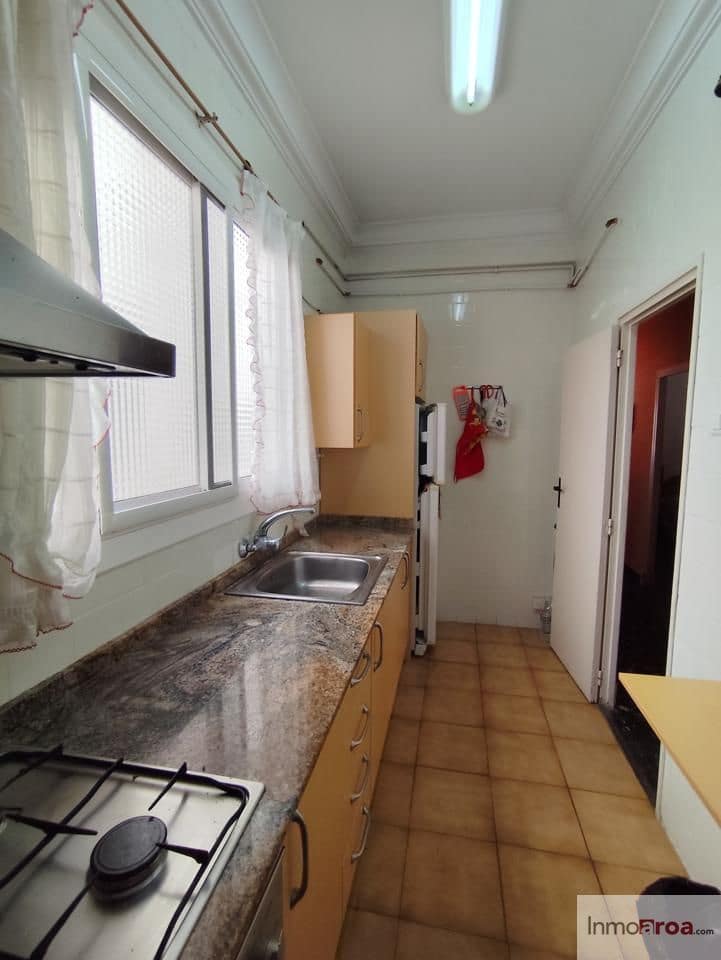 5 sypialnia Mieszkanie na sprzedaż w Miasto Walencja - 390 000 € (Ref: 9872881)