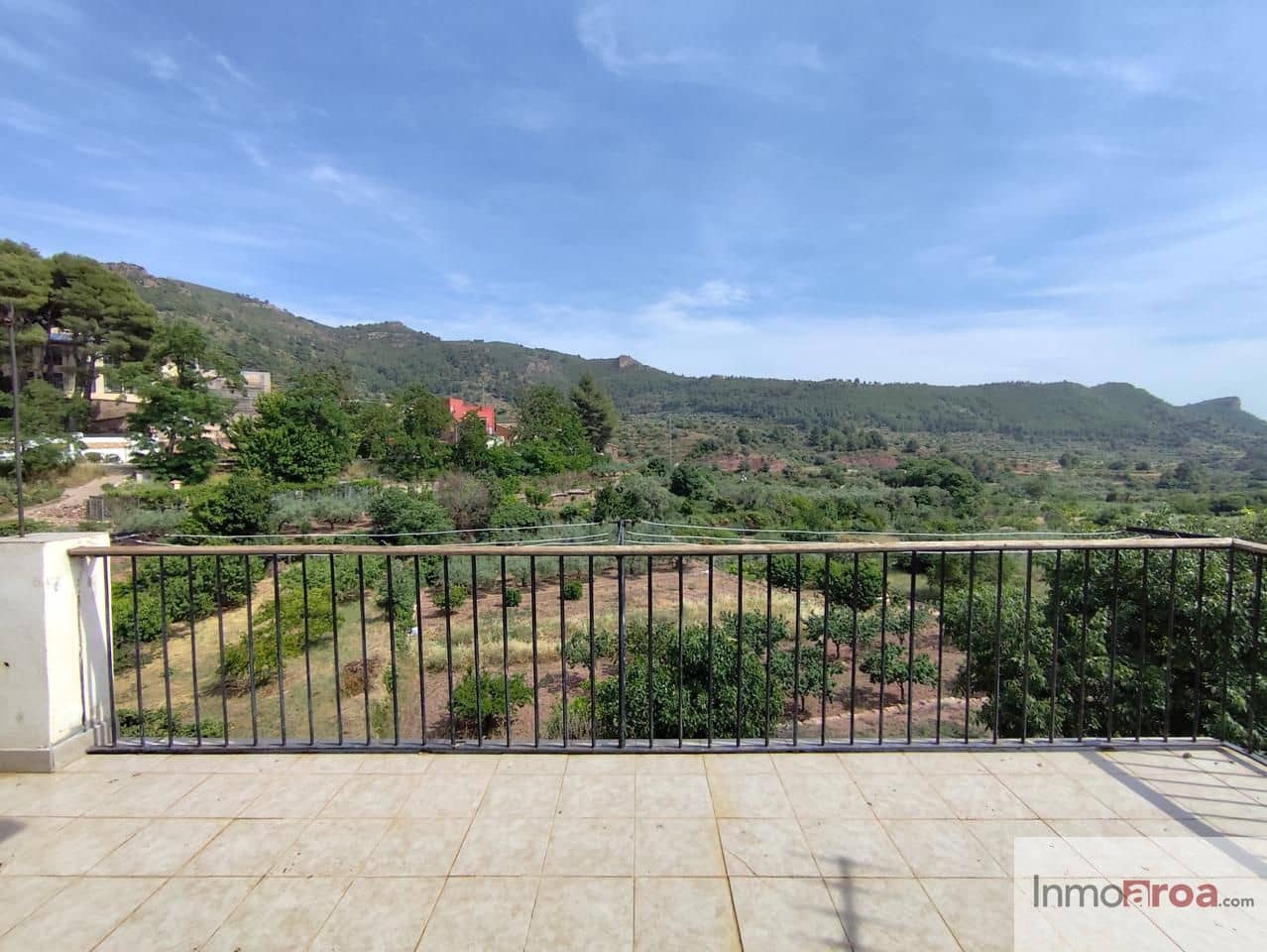 3 bedroom Villa for sale in Gatova with pool garage - € 140,000 (Ref: 9875823)