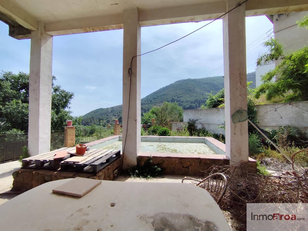 3 bedroom Villa for sale in Gatova with pool garage - € 140,000 (Ref: 9875823)