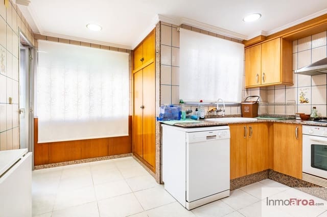 3 bedroom Flat for sale in L'Eliana - € 249,000 (Ref: 9889474)