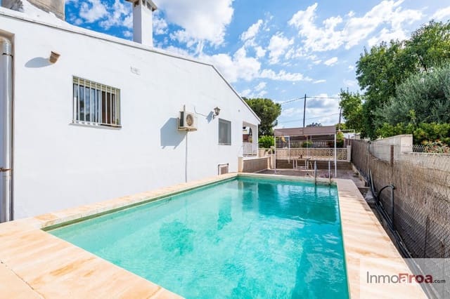 4 bedroom Villa for sale in Valencia city - € 590,000 (Ref: 9893102)