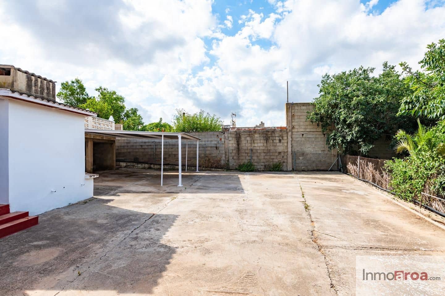 Chalet de 4 habitaciones en València ciudad en venta - 590.000 € (Ref: 9893102)