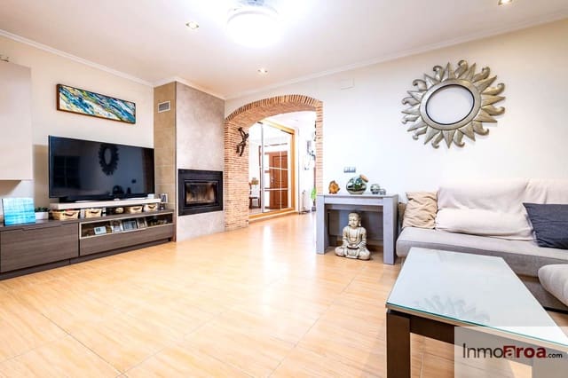 5 quarto Moradia para venda em Bétera - 475 000 € (Ref: 9913795)