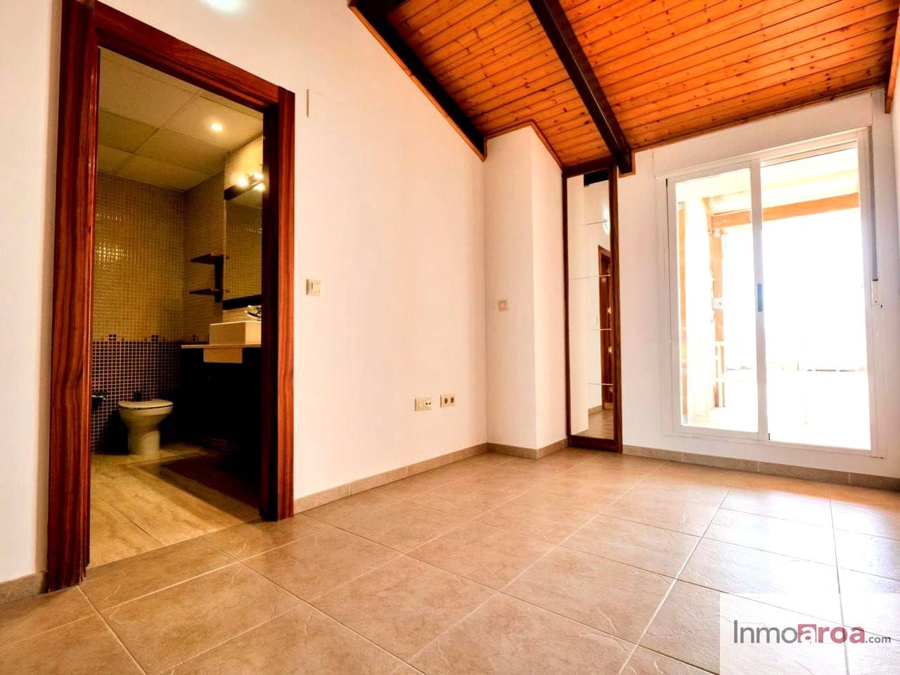 3 bedroom Flat for sale in Betera with garage - € 320,000 (Ref: 9914883)