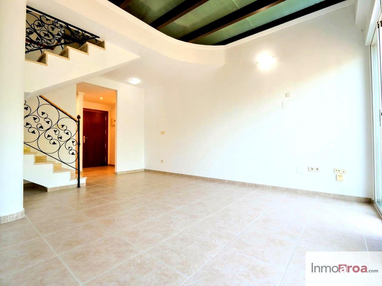 3 bedroom Flat for sale in Betera with garage - € 320,000 (Ref: 9914883)