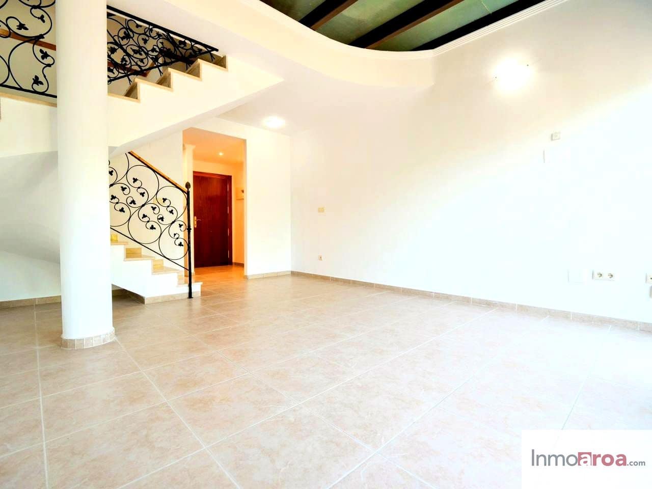 3 bedroom Flat for sale in Betera with garage - € 320,000 (Ref: 9914883)