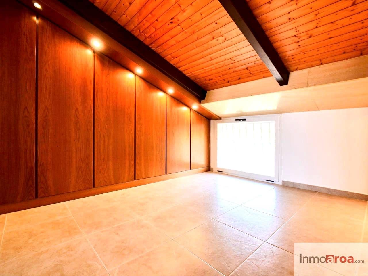 3 bedroom Flat for sale in Betera with garage - € 320,000 (Ref: 9914883)