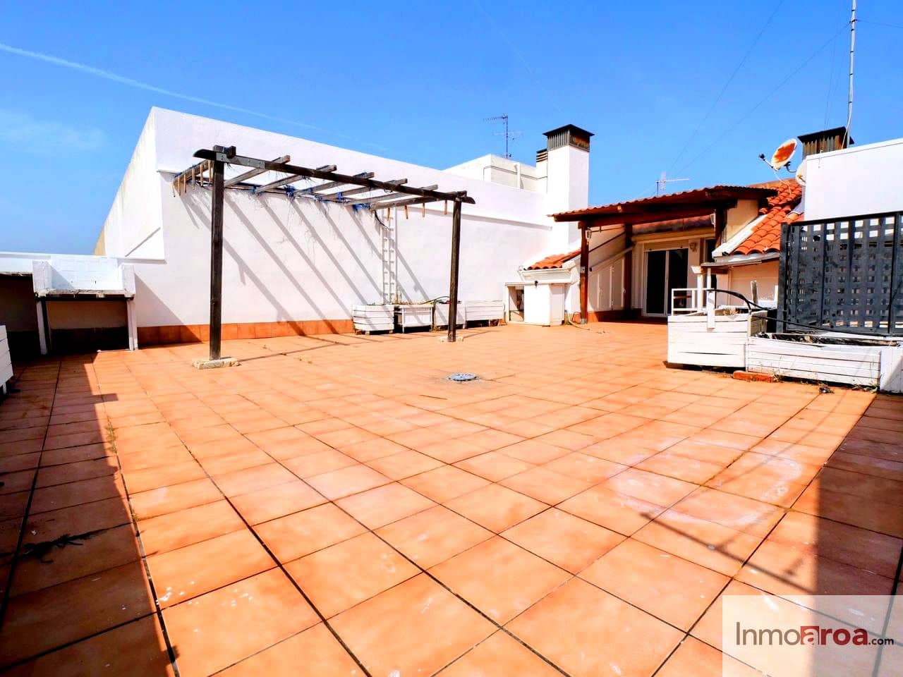 3 bedroom Flat for sale in Betera with garage - € 320,000 (Ref: 9914883)