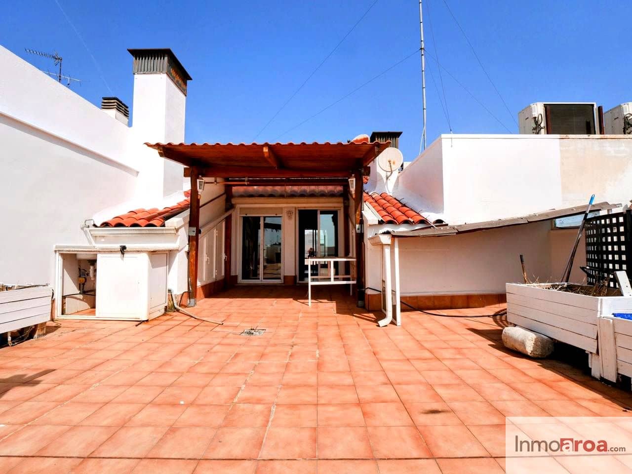 3 bedroom Flat for sale in Betera with garage - € 320,000 (Ref: 9914883)