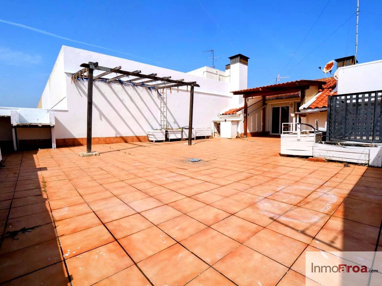 3 bedroom Flat for sale in Betera with garage - € 320,000 (Ref: 9914883)