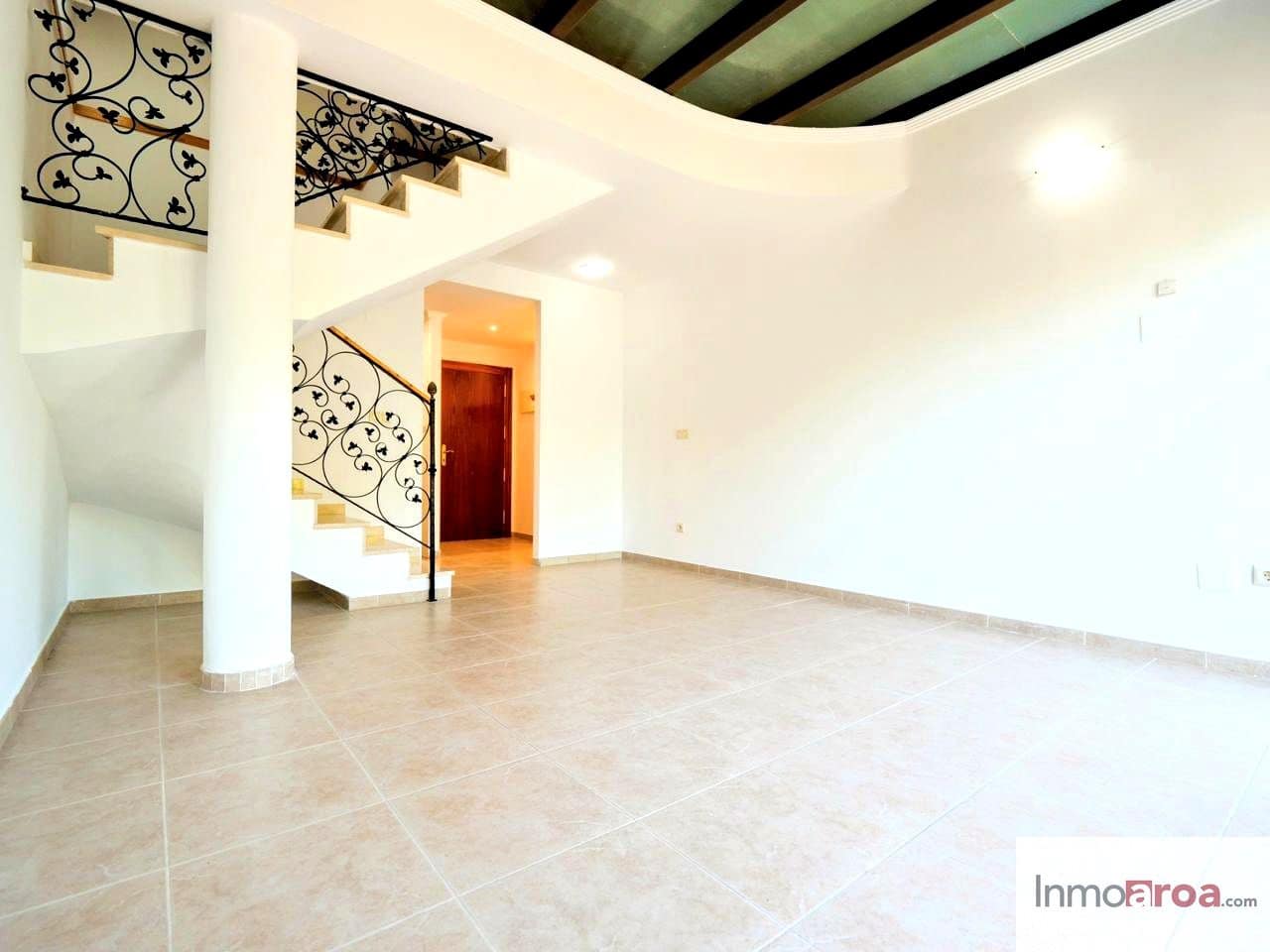 3 bedroom Flat for sale in Betera with garage - € 320,000 (Ref: 9914883)