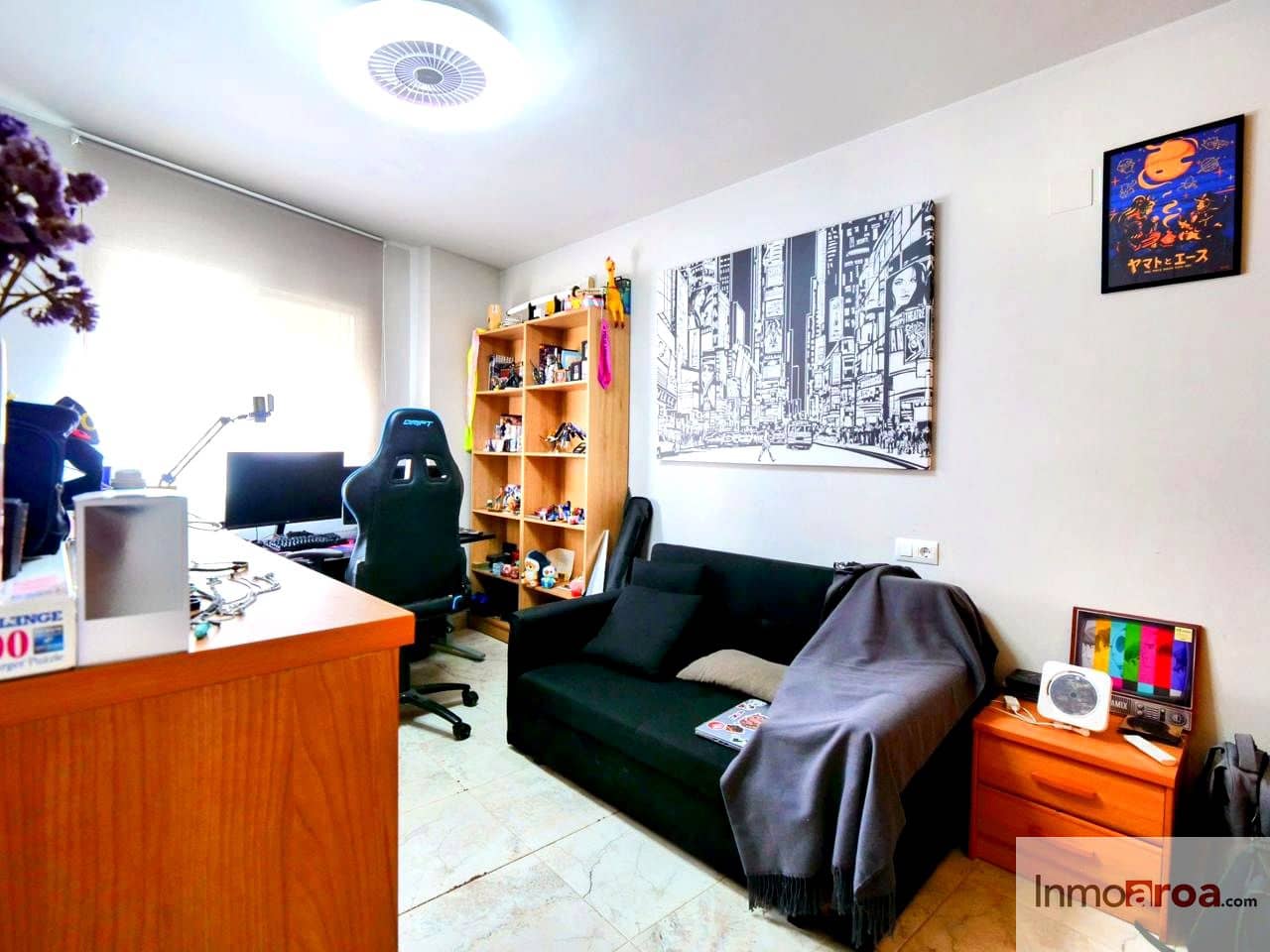 3 bedroom Villa for sale in Gilet with pool garage - € 250,000 (Ref: 9921113)