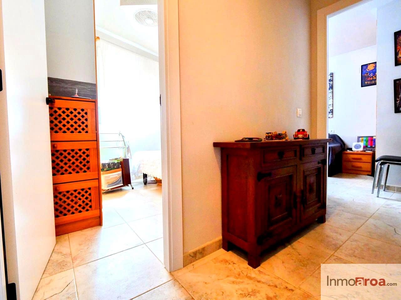 3 bedroom Villa for sale in Gilet with pool garage - € 250,000 (Ref: 9921113)