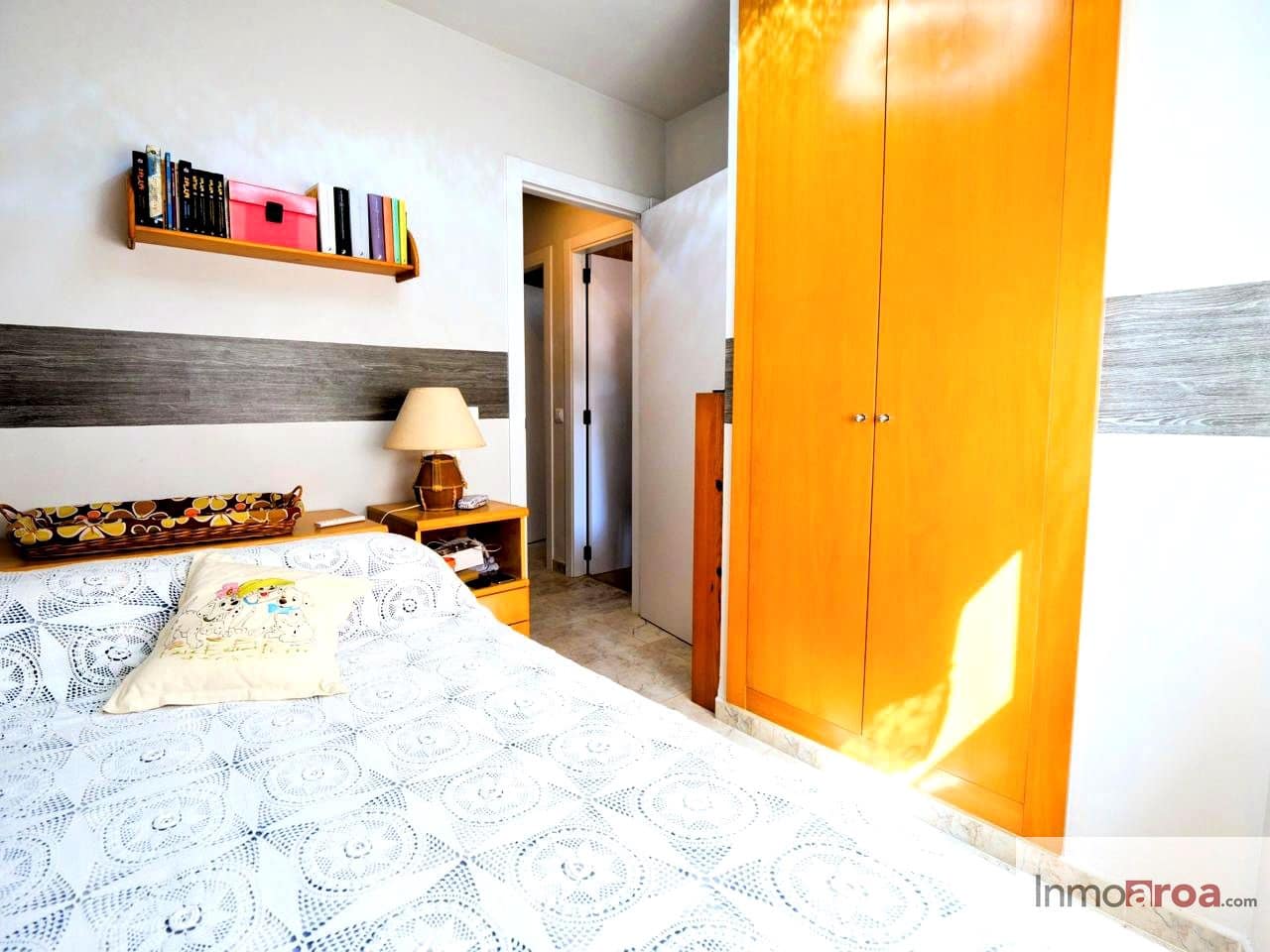 3 bedroom Villa for sale in Gilet with pool garage - € 250,000 (Ref: 9921113)