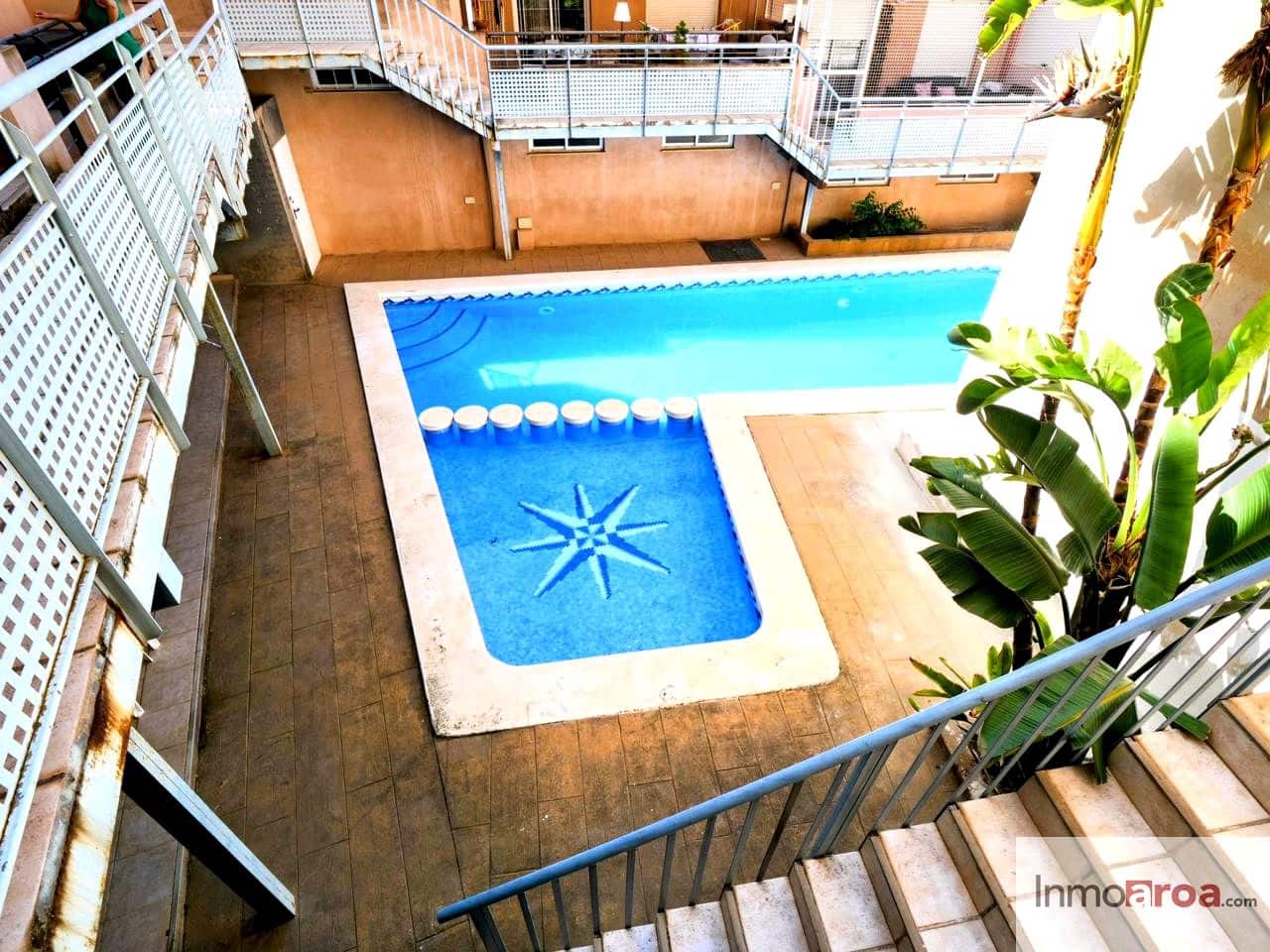 3 bedroom Villa for sale in Gilet with pool garage - € 250,000 (Ref: 9921113)