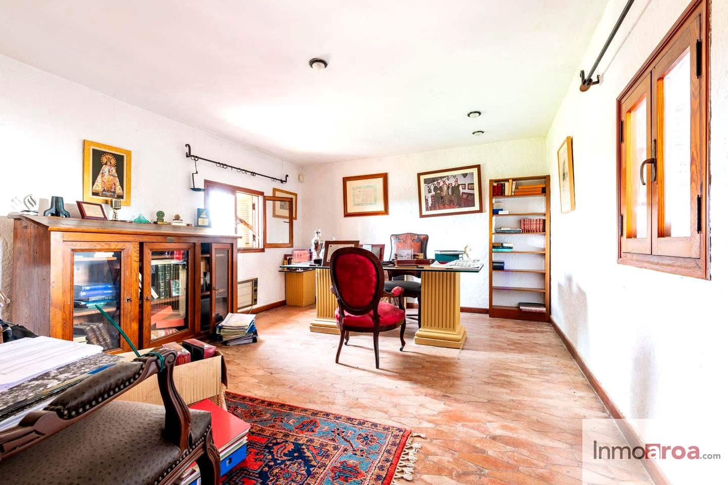 10 bedroom Villa for sale in Betera with pool - € 1,000,000 (Ref: 9974414)