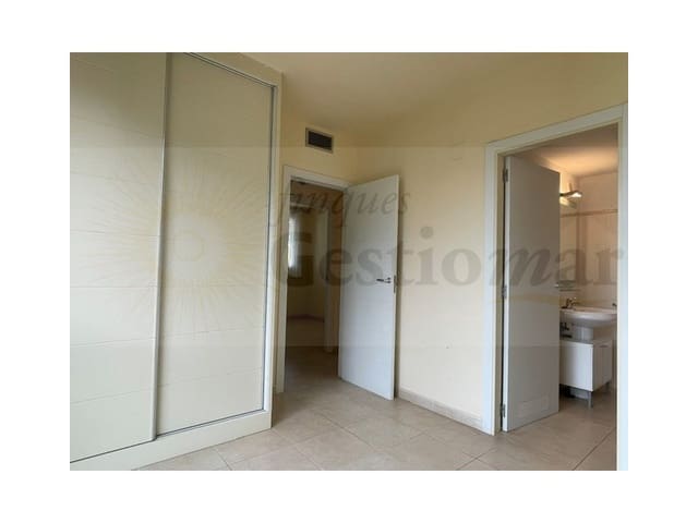 Apartamento de 3 habitaciones en Miami Playa / Miami Platja, Mont-roig del Camp en venta con piscina garaje - 329.000 € (Ref: 10025367)