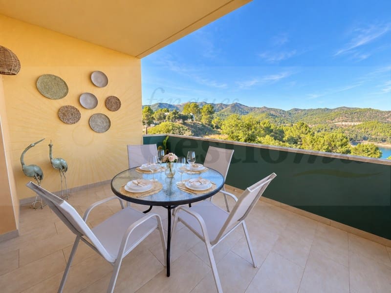 5 chambre Villa/Maison à vendre à Riudecanyes avec piscine garage - 695 000 € (Ref: 10135932)