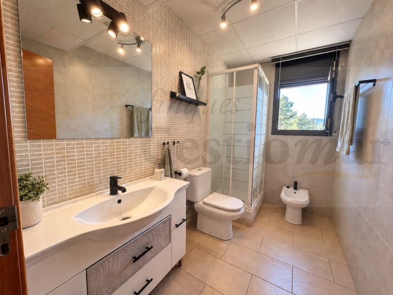 5 chambre Villa/Maison à vendre à Riudecanyes avec piscine garage - 695 000 € (Ref: 10135932)